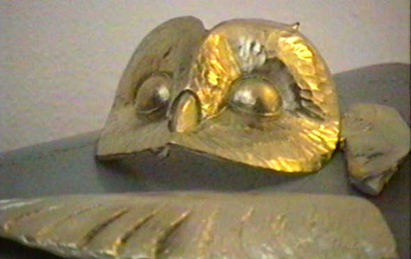 FABRICATION DE LA CHOUETTE D'OR de Michel BECKER - Éléments en or massif Éléments en or dans l'atelier du fondeur